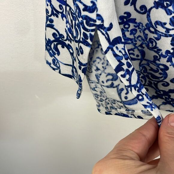 Chico’s TRAVELERS CLASSIC Off-The-Shoulder Top paisley Blue & White size L - Picture 7 of 16